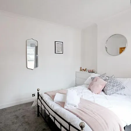 Convenient & Central 2-Bed House Norwich Exterior photo